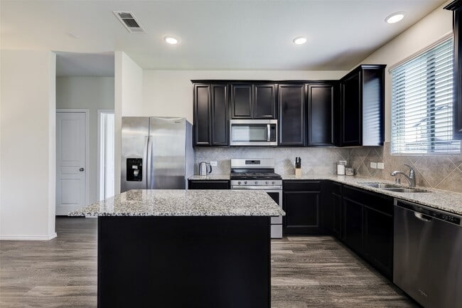 Building Photo - 4711 Windmill Run Dr