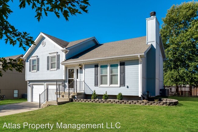 Foto del edificio - 3 br, 2.5 bath House - 8815 NE 110th St