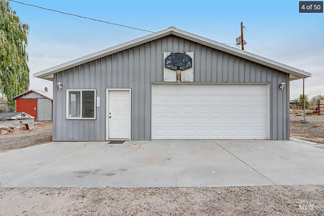 Building Photo - 10580 US-95