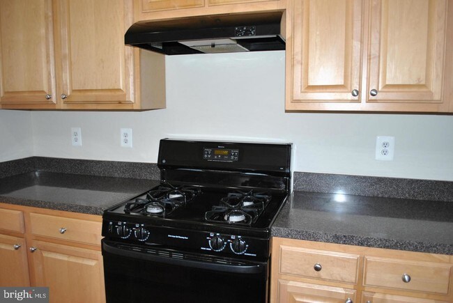 Foto del edificio - 11050 Birchtree Ln