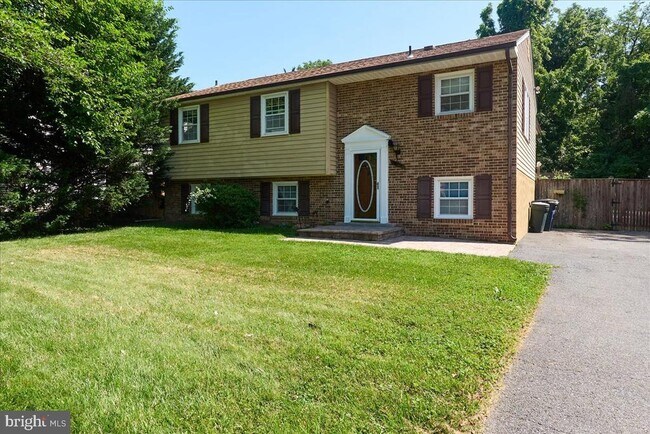 Foto del edificio - 4708 Sellman Rd