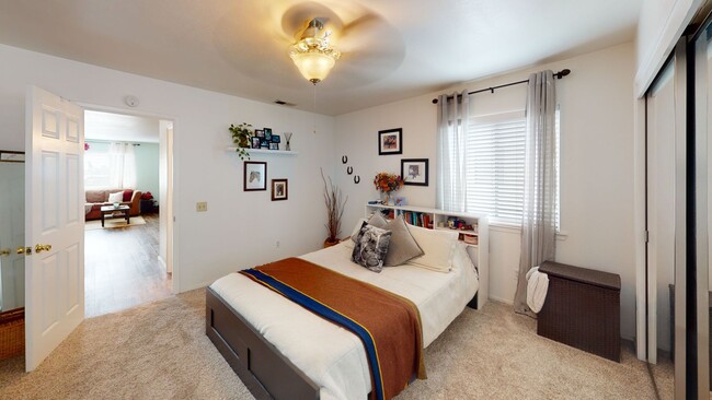 Building Photo - 2 Bedroom, 2 Bathroom Townhome in Oceano