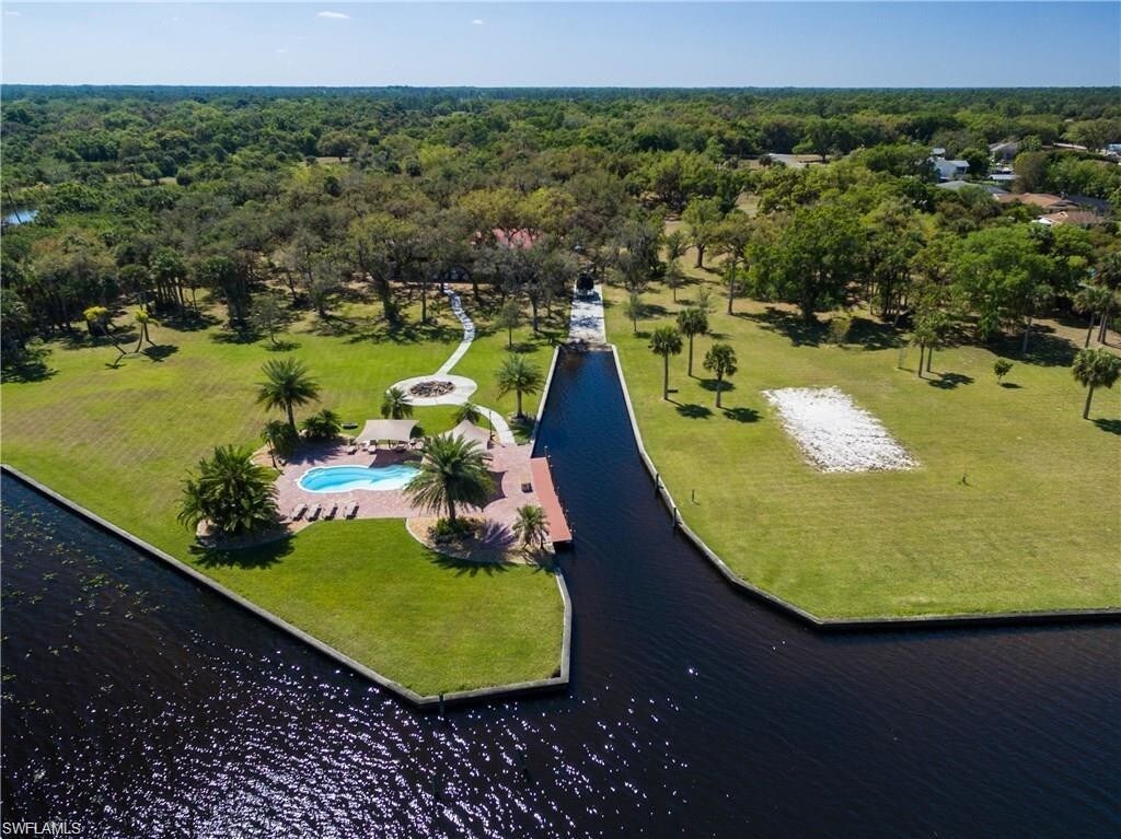 Foto principal - 18925 S River Rd