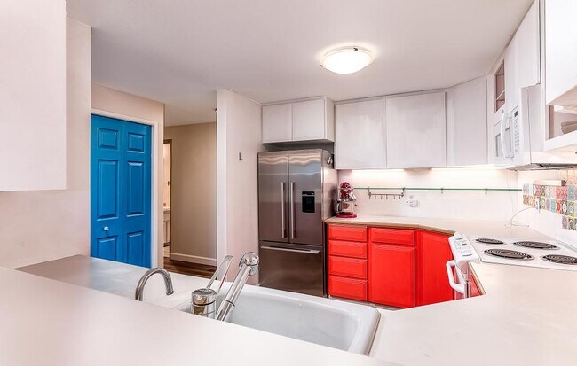 Foto del edificio - Cinnamon Ridge Condominiums - 2 bedrooms