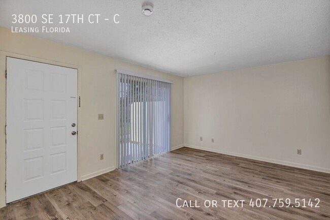 Building Photo - 3800 SE 17th Ct