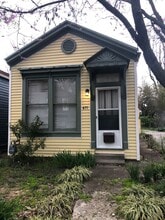 Building Photo - 611 W Magnolia Ave