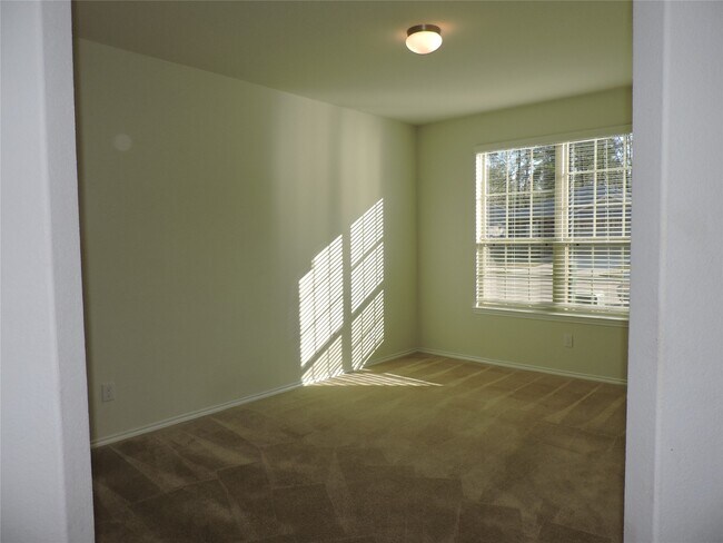Foto del edificio - 4022 Timber Sapp Dr