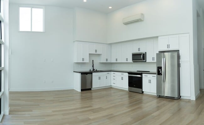 Interior Photo - The Olive