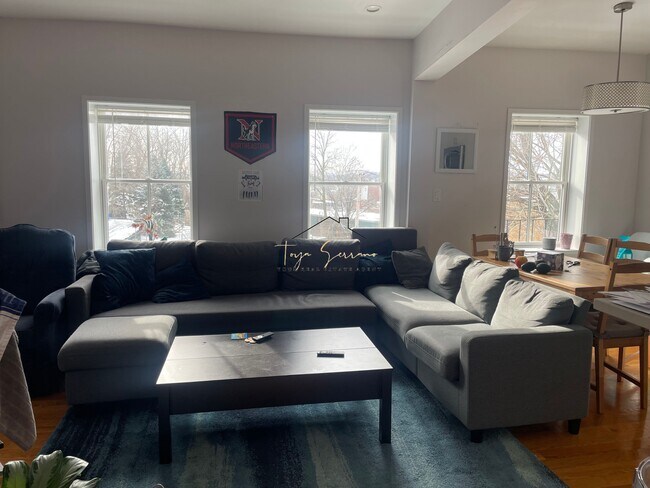 Foto del edificio - 11 Highland Park Ave
