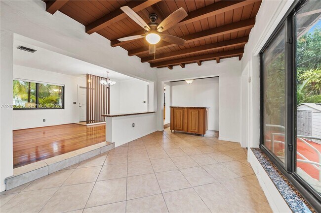Foto del edificio - 8311 SW 34th Terrace