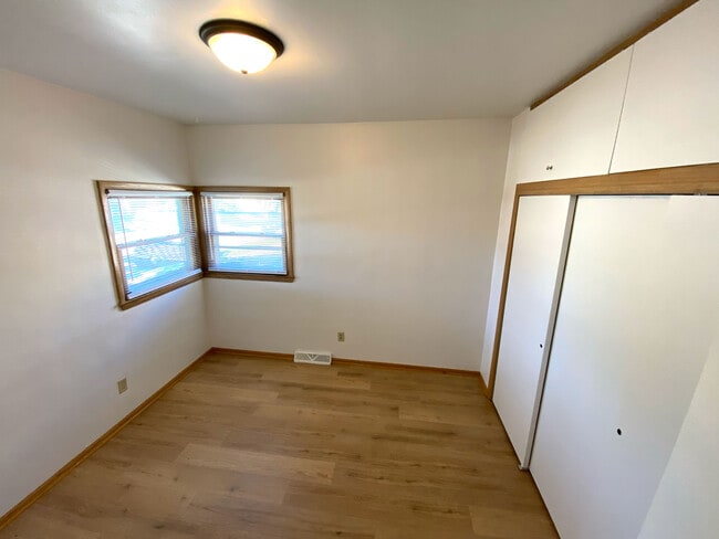 Master Bedroom - 3633 E Carpenter Ave