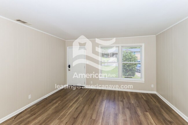 Foto del edificio - 4582 Shadow Lawn Dr