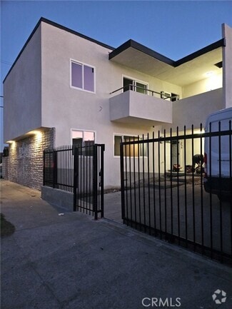 Building Photo - 1858 W 48th St