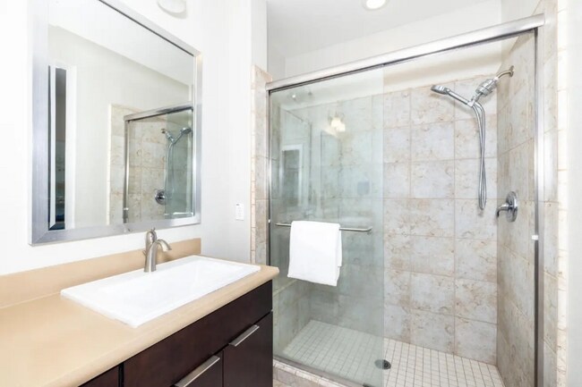 Foto del edificio - 827 Lotus Flower Loop