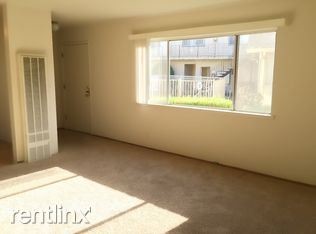 Building Photo - Studio, 1 bath Apartment - 1630 ottawa court