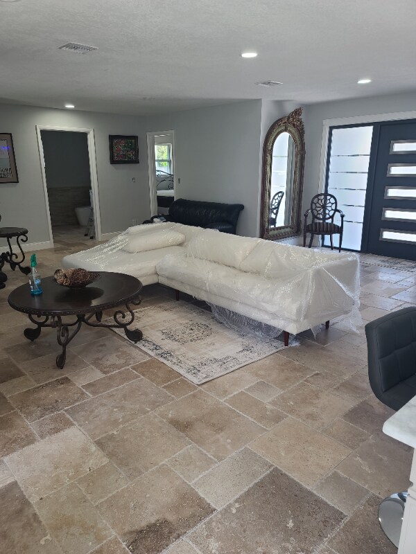 Foto del edificio - 5062 N Ocean Shore Blvd