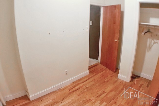 Building Photo - 311 S 3rd St