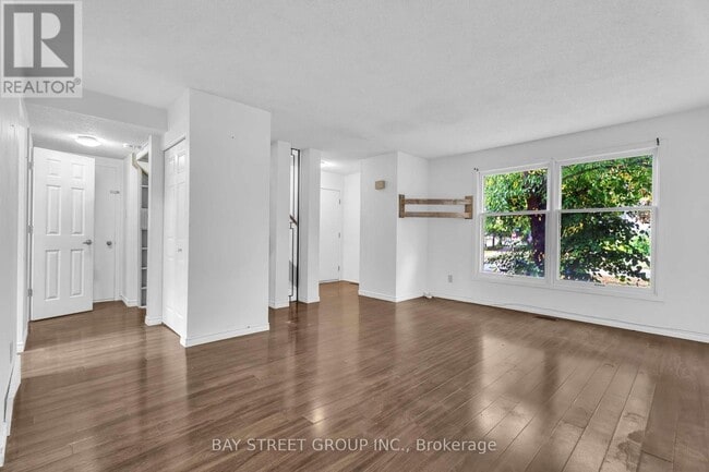 Building Photo - 1 Ranchwood Crescent