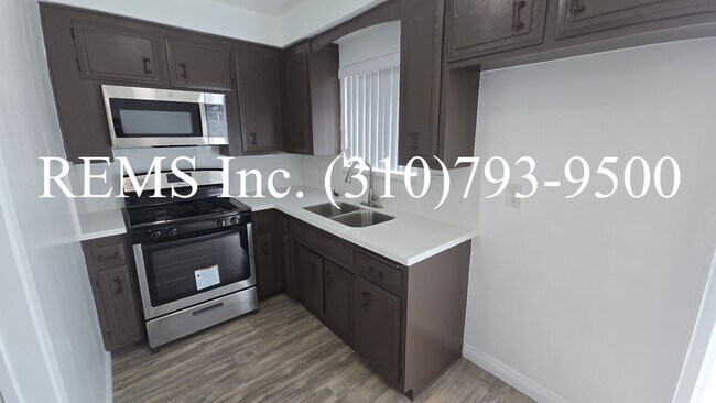 Foto del edificio - 2012 Marshallfield Ln