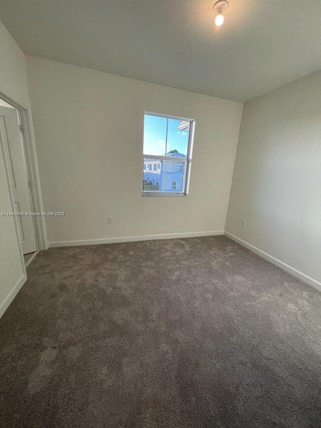 Building Photo - 29159 SW 162nd Ct