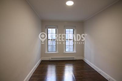 Building Photo - 2 bedroom in Boston MA 02115