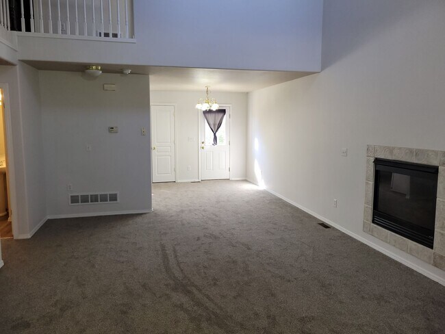Foto del edificio - 5561 Prairie Schooner Dr