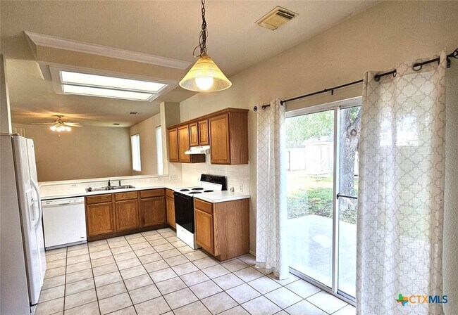 Foto del edificio - 237 Tapwood Ln