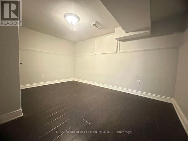 Building Photo - 4144 Lastrada Heights