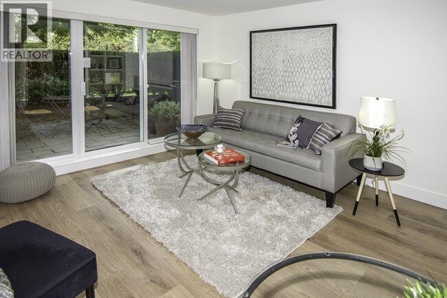 Building Photo - 1868 W 5th Ave