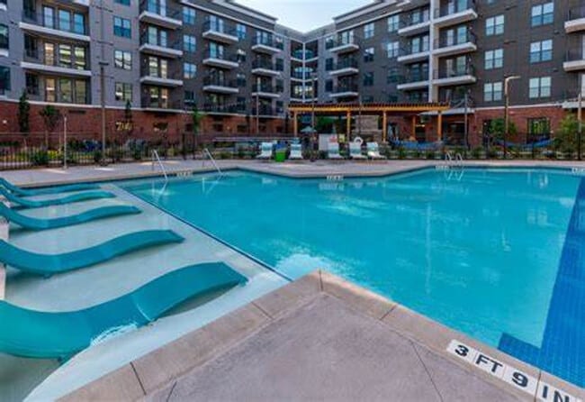 Building Photo - 6400 Blue Stone Rd