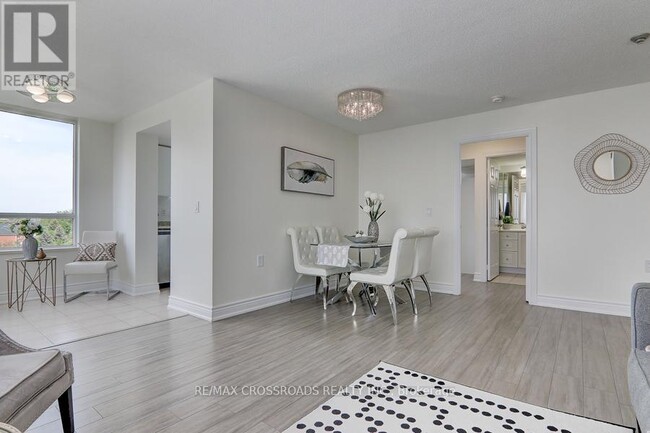 Building Photo - 2627 McCowan Rd