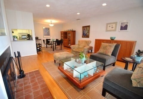 Foto del edificio - 1600 Massachusetts Ave