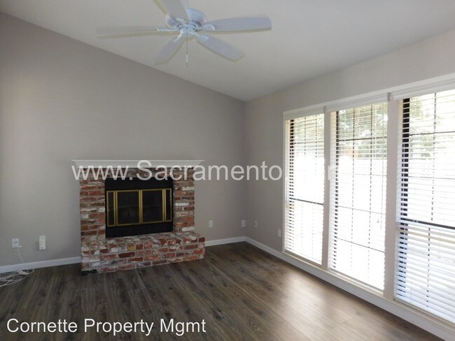 Foto del edificio - 2 br, 2 bath House - 6400 Solitary Lane Apt A