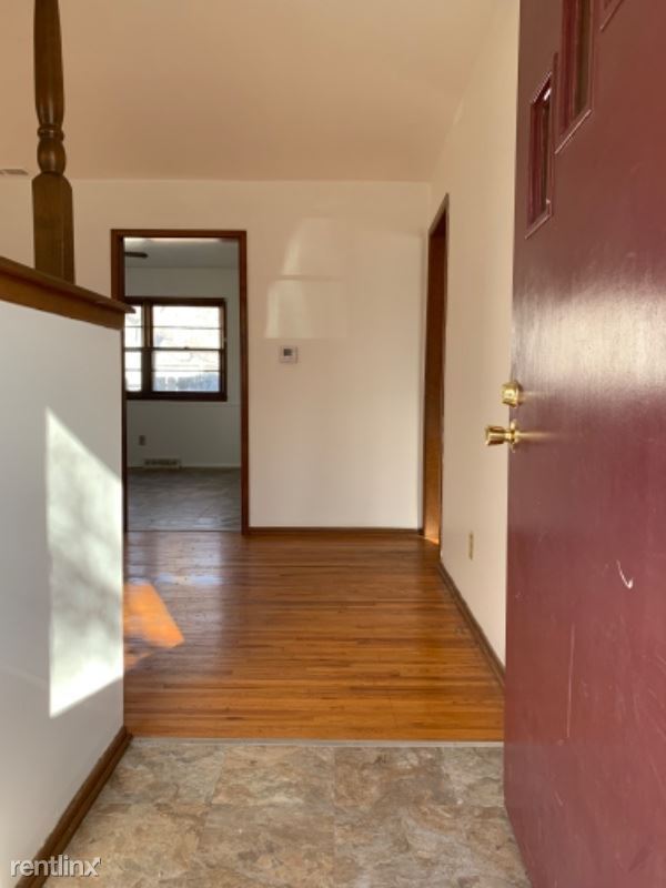 Foto del edificio - 2 br, 1 bath Townhome - 104 S Mt. Carmel