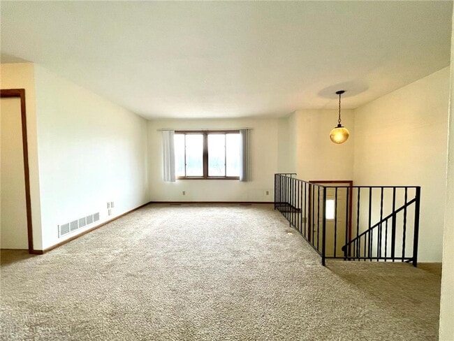 Building Photo - 6166 Upper 51st St N