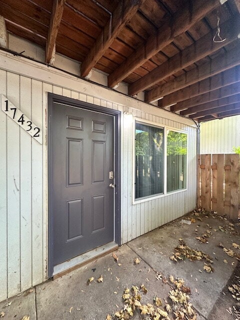 Building Photo - 17432 SE Powell Blvd