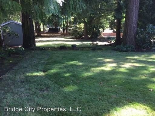 Foto del edificio - 14815 SE River Forest Dr