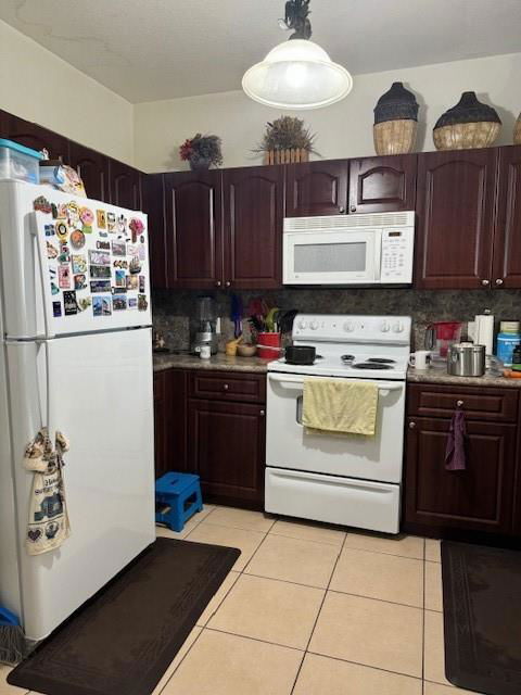 Foto del edificio - 15628 SW 43rd St