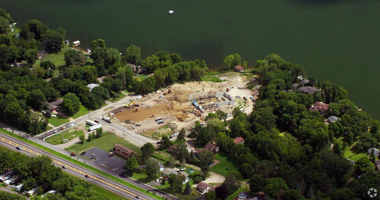CoStar Plane View - Lindstrom Senior Living