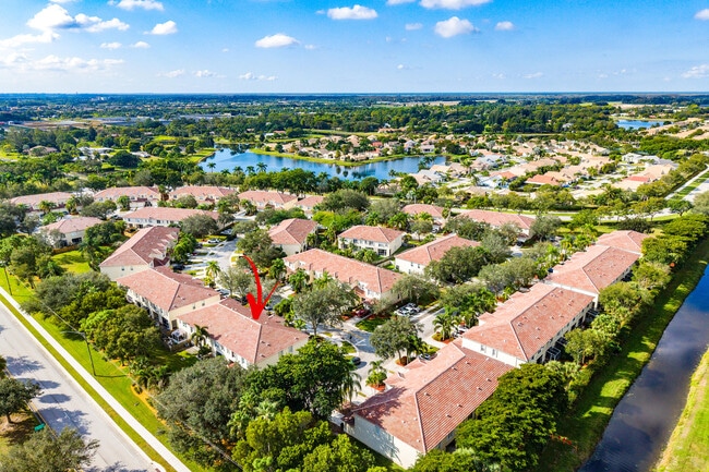 Building Photo - 8024 Briantea Dr