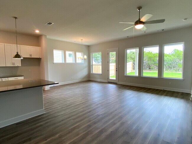 Building Photo - 368 Crimson Sky Ct