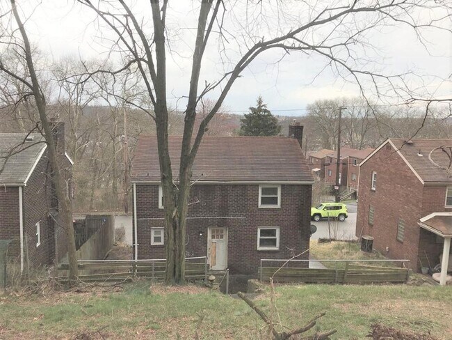 Foto del edificio - Woodstock Ave 2673