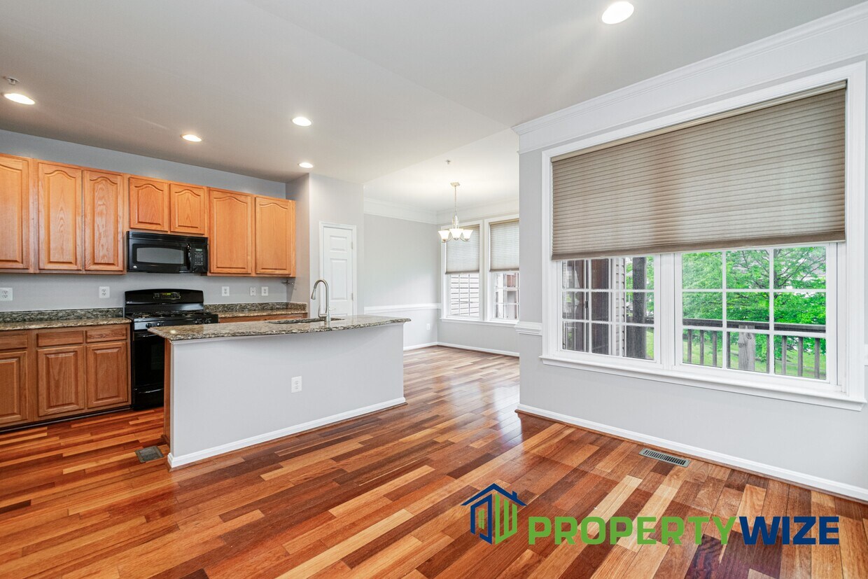 Foto principal - 11011 Chelsea Way
