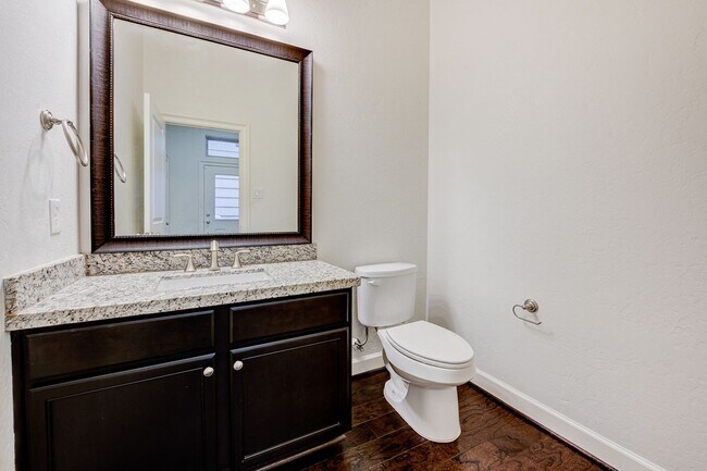 Building Photo - Timbergrove Home for Lease