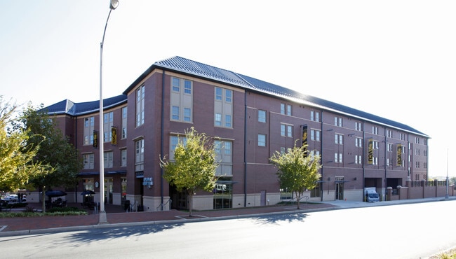 Cary And Belvidere Apartments Richmond Va Primary Photo Cary And Belvidere