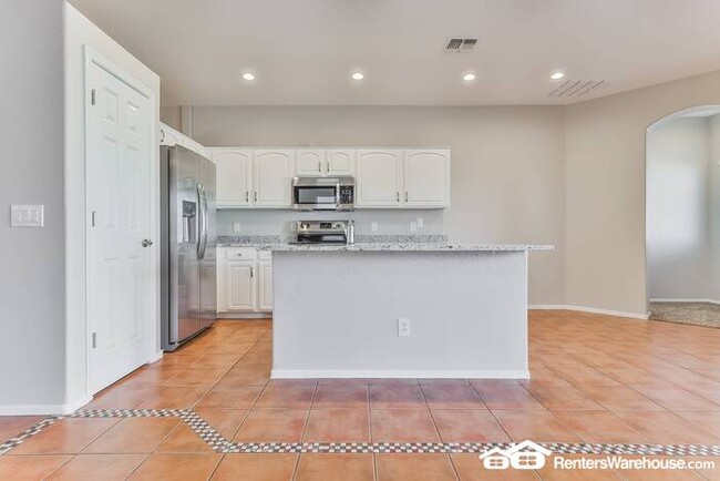 Building Photo - Wow! Remodeled 3 bedroom home!!