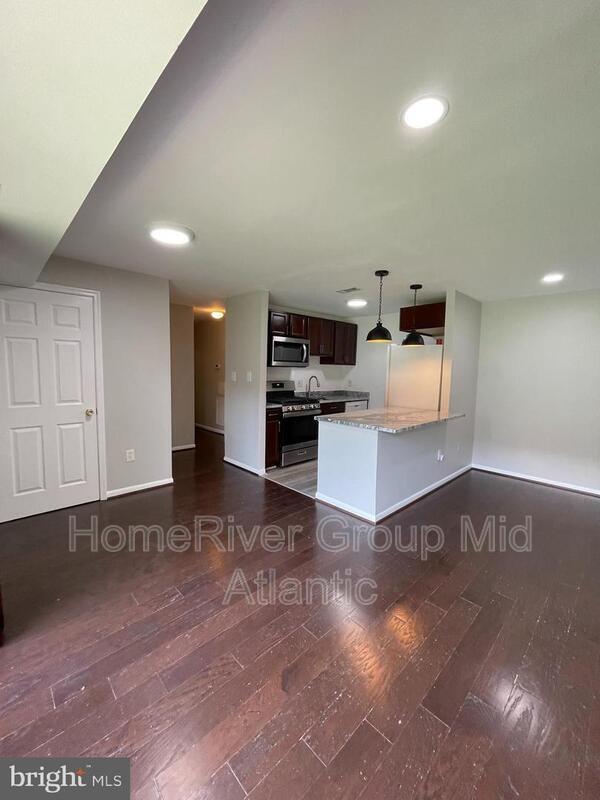 Foto del edificio - 7604 Savannah St