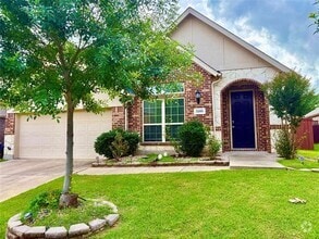 Building Photo - 3205 Ridgeway Dr