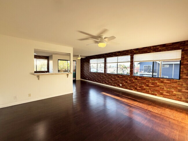 Foto del edificio - 7305 Milwood Ave