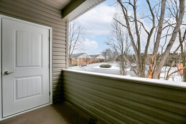 Building Photo - Hemlock Court Hershey